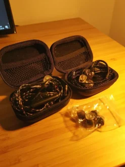 Tradera Fender in-ear hörlurar| Høretelefoner