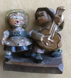 Tradera Figurin, Träsnideri> Samlerfigurer