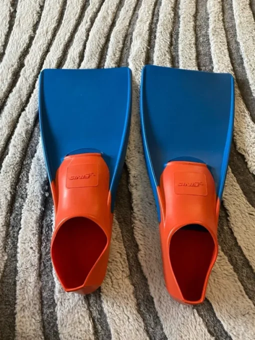 Tradera Finis Long Floating Swim Fins Storlek 39-42> Svømning