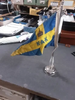 Tradera flagga kak för veteranbil samlarobjekt> Mobilia