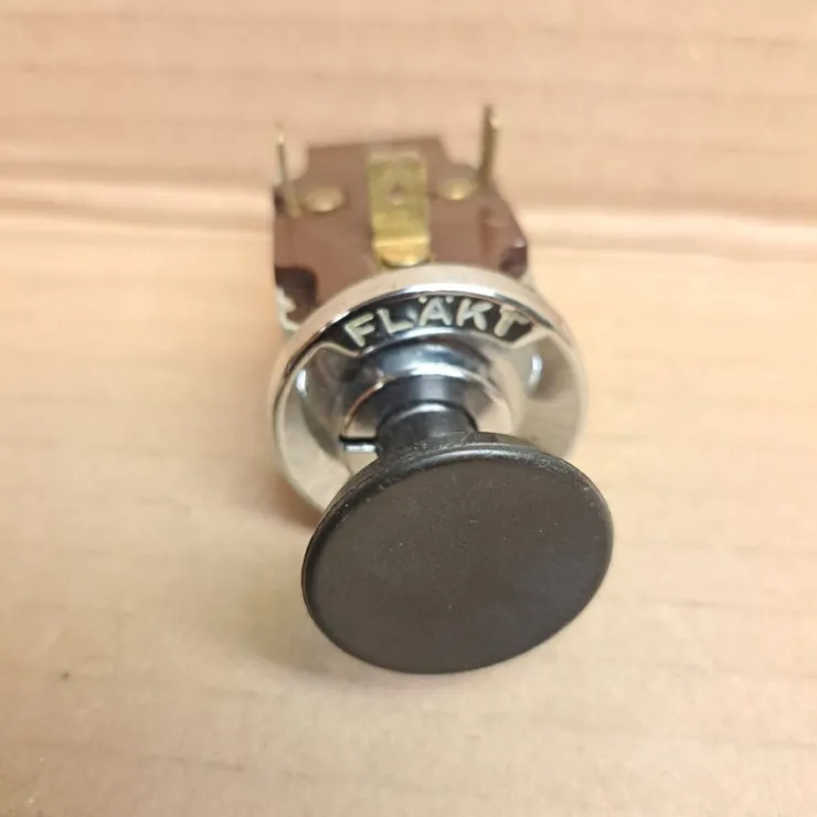 Tradera Fläktkontakt till Volvo Amazon P121| Veteranbiler Fra Før 1990