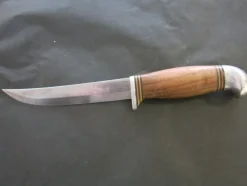 Tradera Frosts Morakniv och skydd> Knive & Sværd