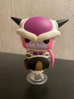 Tradera Funko Pop! Frieza 619> Samlerfigurer