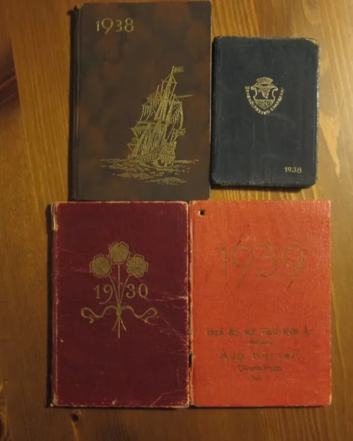 Hot Fyra almanackor från 1930, 1938 och 1939 Almanakker & Kalendere