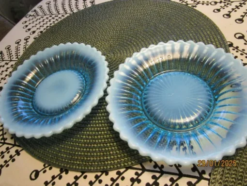 Shop GAMLA ASIETTER 2 ST Glas