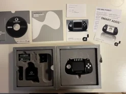 Tradera Gizmondo Handheld Spelkonsol med Fathhammer Classics> Retro-videospil Og Pocket-spil