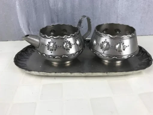 Cheap Gräddkanna och sockerskål på bricka norskt tenn Tin & Messing