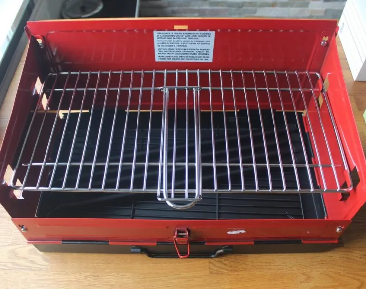 Tradera Grill modell mindre på ben.| Bål & Grill