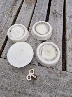 Tradera Gummifötter tvättmaskin absorberande isolator elementnyckel| Hvidevarer