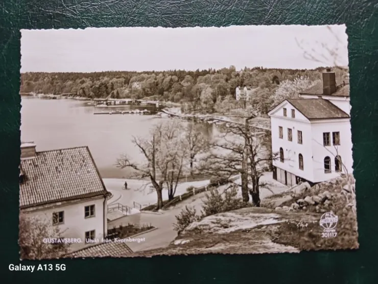 Tradera Gustavsberg. Förlag pressbyrån nr 301117. 1960 tal| Svenske Landskaber