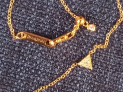 Tradera Halsband BERMUDA - KUMKUM - Guldpläterad Silver med Zirkoner> Andre Smykker
