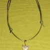 Tradera Halsband ca 40-66 cm med katt av emalj berlock/metall/läder.> Selvdesignede Smykker