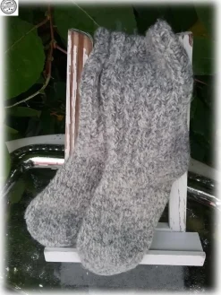 Tradera Handstickade raggsockor tossor i klassisk grå- vit ekologiskt s 28-29 im 16 Nya| Baby, Børn & Leg