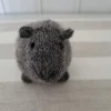 Tradera Handstickat litet grått får| Baby, Børn & Leg