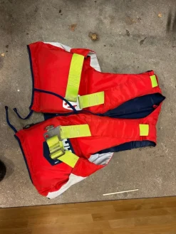 Tradera Helly Hansen Offshore 50 Flytväst> Sejlads