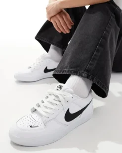 Tradera Helt NYTT! Nike SB Force 58 vita sneakers EU 39> Andre Skoprodukter