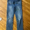 Tradera H&M blå jeans, storlek 36> Ventetøj