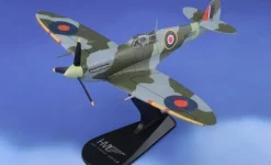 Tradera Hobby Master Spitfire mk.Vb - Alois Vasatko - 1:48 scale - NEW!| Skalamodeller