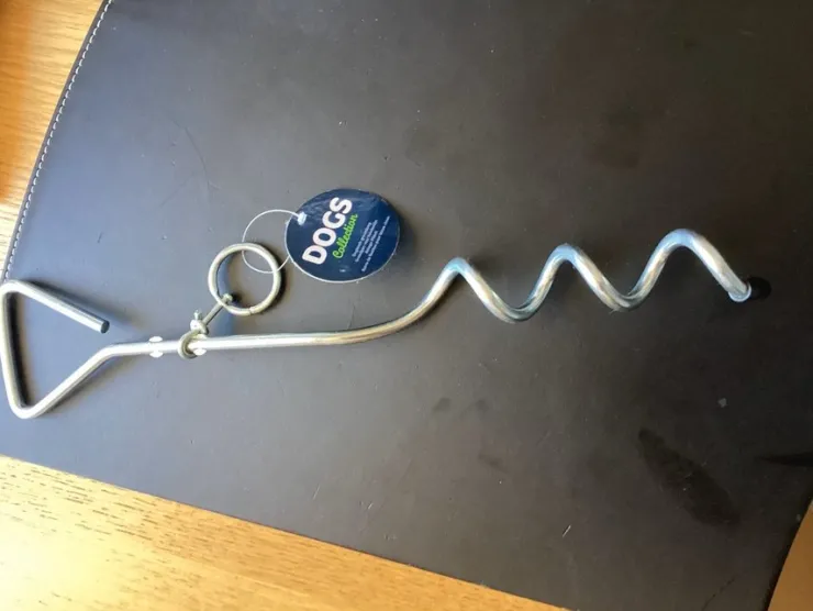 Tradera Hund skruv / ankare i stål , utomhus i trädgård / camping> Kæledyrstilbehør