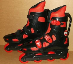 Tradera Inlines Rollerblades OLW Svart Röd strl 45 NYA Oanvända> Skateboard & Inliners
