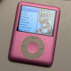 Tradera iPod Nano Gen 3 - A1236 - 8GB| Mp3 Og Mp4-afspiller