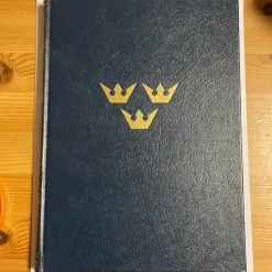 Tradera Ishockey 1974 - En presentation av säsongens svenska och internationella> Sportsmemorabilia