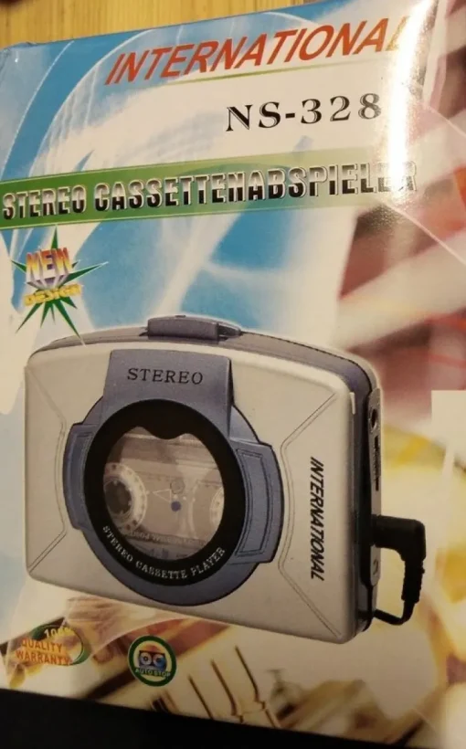 Tradera Julklapp Julklappstips Bärbar kassettbandspelare stereo cassette player 60 styck| Transportabelt