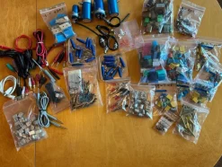 Tradera JUNK-BOX MATERIAL| Elektroniske Komponenter