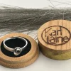 Tradera Karl Laine Finland. Ring i silver med bergskristall. Justerbar.> Ringe