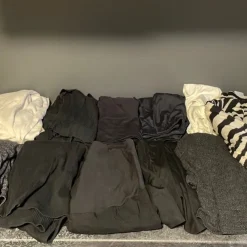Tradera Klädpaket gravid/amning strl M> Ventetøj
