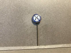 Tradera Klubbnål Gusums Pistolklubb, Valdemarsvik, Östergötland> Stifte & Nåle