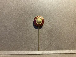 Tradera Klubbnål Karle IF, Linköping, Östergötland> Stifte & Nåle