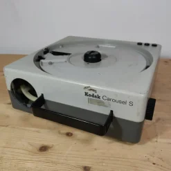 Tradera Kodak Carousel S diaprojektor repobjekt| Analoge Projektorer