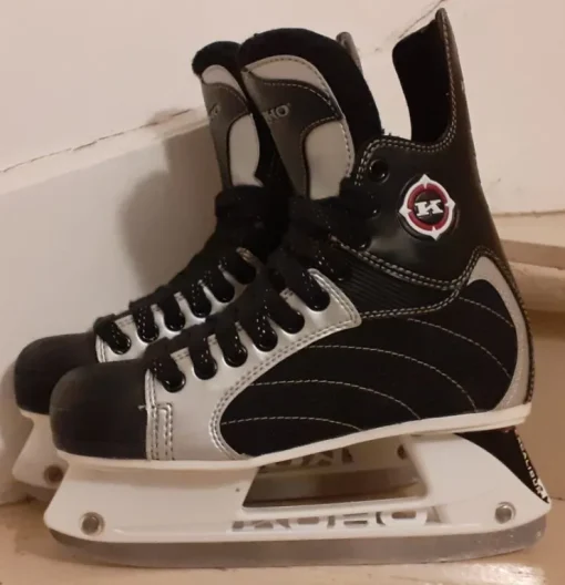 Tradera KOHO 3330 Ishockey Skridskor - Storlek 38/5> Hockey & Skøjter