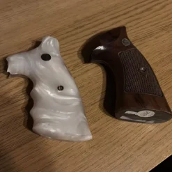Tradera Kolvar till Smith & Wesson K stomme revolver.> Skydning