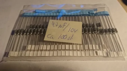 Tradera kondensatorer nya 4.7 uf/10 v ca. 100 st nya| Elektroniske Komponenter