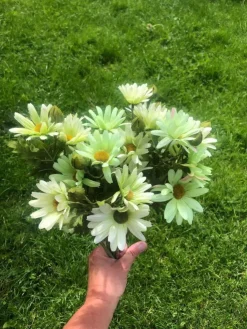 Tradera Konstgjord blombukett bukett gröna snittblommor fakeväxt konstväxt| Kunstige Planter