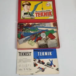 Tradera Konstruktionslådan Teknik - Teknoset - Byggdelar i metall - Nylunds lito> Øvrigt Samlerlegetøj