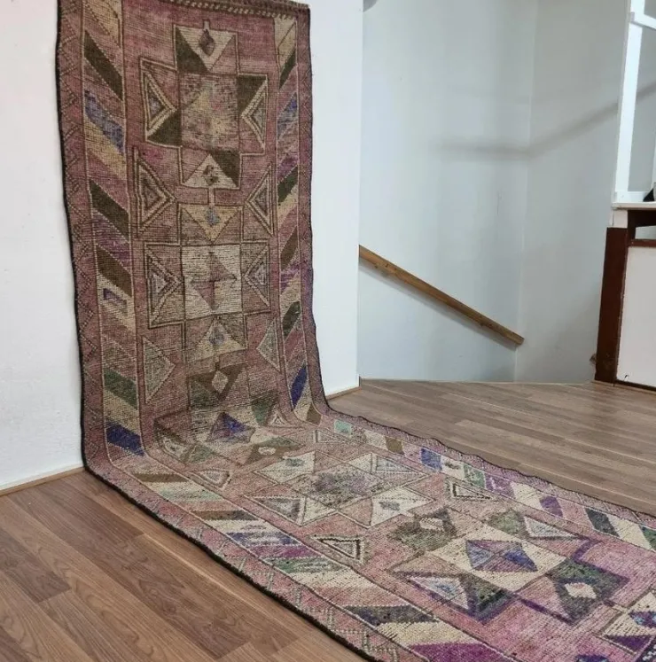 Clearance Äkta Vintage matta ca: 370x120 cm - 100% ull - Tvättad & klart - Handknuten Gulvtæpper