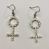 Tradera KVINNOSYMBOLEN i STRASS som örhängen - NYA> Øreringe