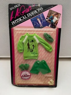 Tradera L.A. Gear klädset för dockor vintage Multi Toys oöppnad - Physical Fashions #2| Dukker