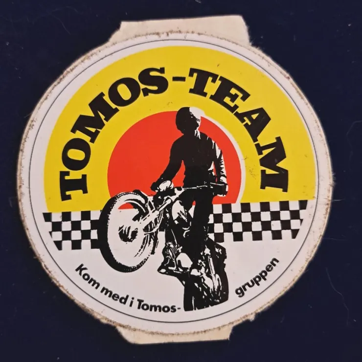 Tradera ÄLDRE DEKAL/KLISTERMÄRKE MOPED TOMOS-TEAM> Klistermærker & Stickers