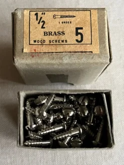 Cheap Äldre spårskruv 1/2 Skruer, Plugs & Søm