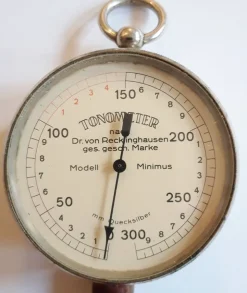 Tradera ÄLDRE TONOMETER, BLODTRYCKSMÄTARE, DOKTOR VON RECKINGHAUSEN, 1930-40:TAL MINIMUS> Medicinske Gadgets