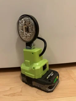 Outlet LED Lampa för Ryobi 18V batteri Belysning & Armaturer