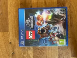 Tradera LEGO Jurassic World PS4> Playstation