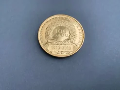 Tradera Lettland medalj - Lacplesis| Andre Mønter & Sedler