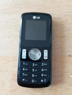 Tradera LG GB102 Deffekt/Otestad> Mobiltelefoner