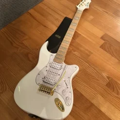 Tradera Lågt utropspris!! ORTON SPECTRA SS-601 PEARL| Musikinstrumenter