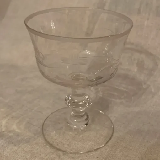 New Likörglas i kristall med etsad dekor slingor Glas